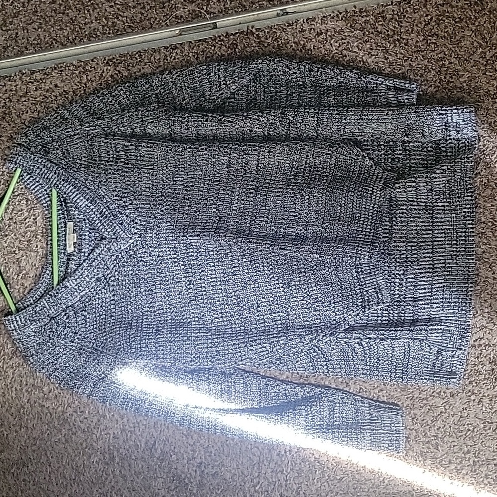 Knitted blouse